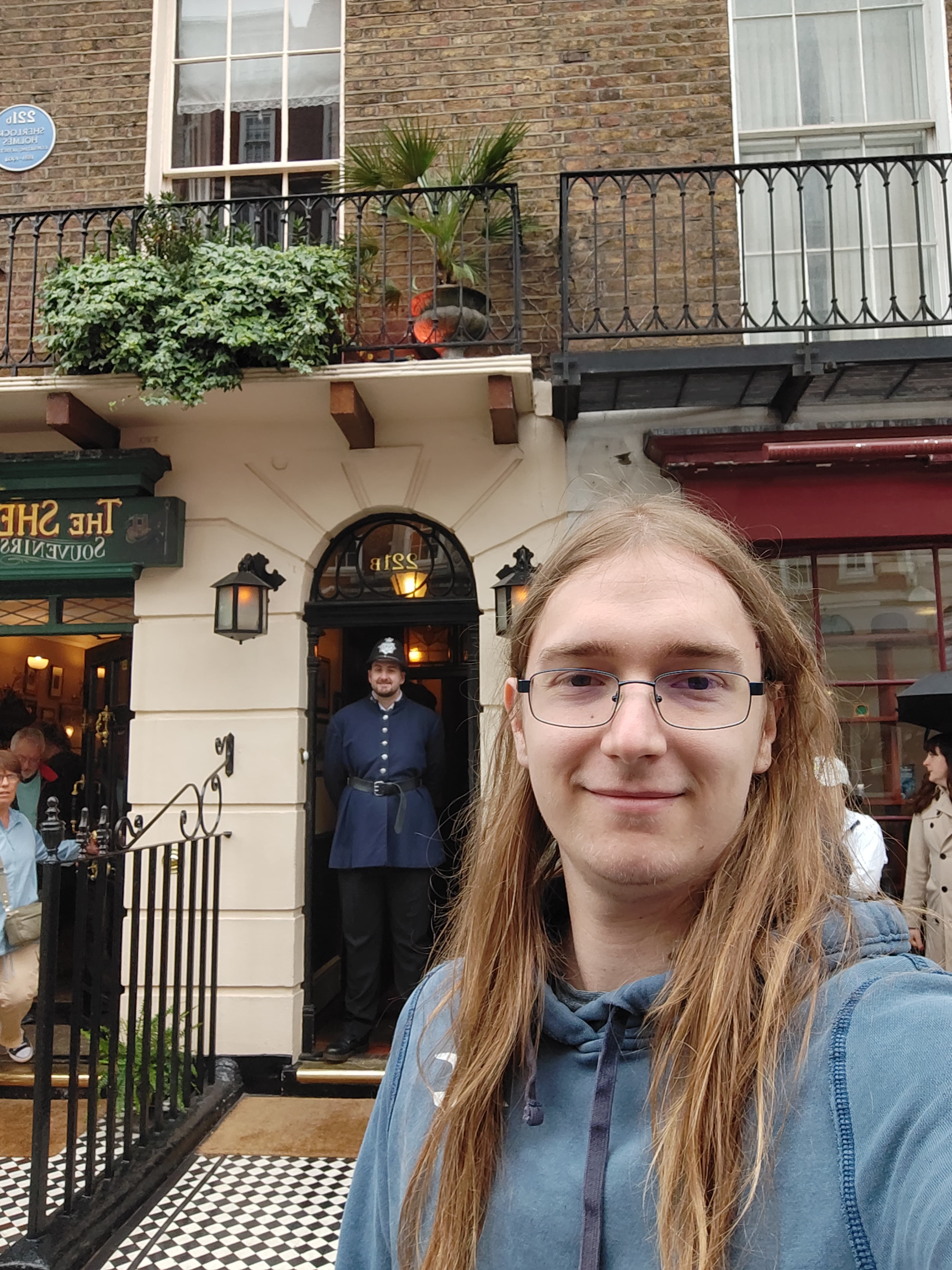 211 b baker street